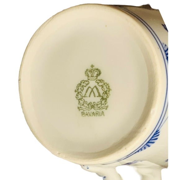 Vintage Moschendorf Bavaria Blue White Strawflower‎ Chocolate Cups Set of 2 - Picture 6 of 13